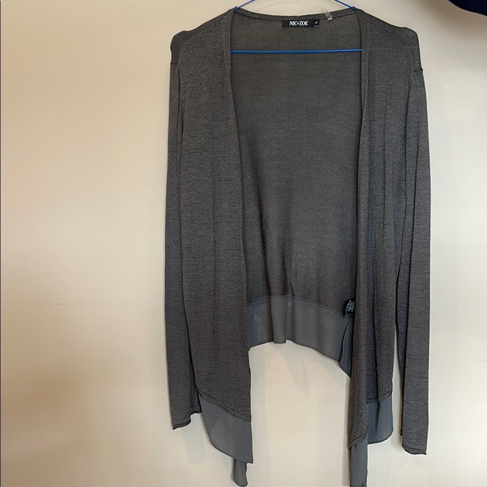 Gray Open-Front Cardigan with Long Sleeves